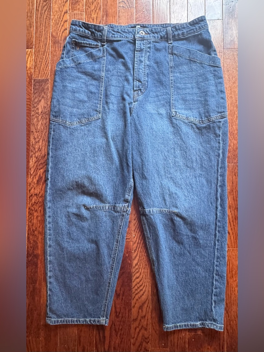 Frye Women’s High Rise Curved Barrel Jeans Medium Wash Sz 14 Button Fly Denim